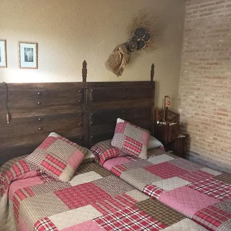 Casa Rural La Casa De Los Pollos Turrubuelo Eksteriør bilde